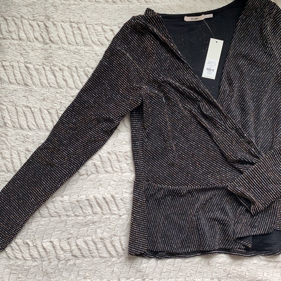 New with tags sparkly shirt- Francescas - Picture 2 of 3